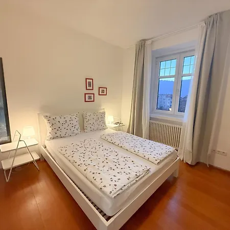 Apartmán With A View